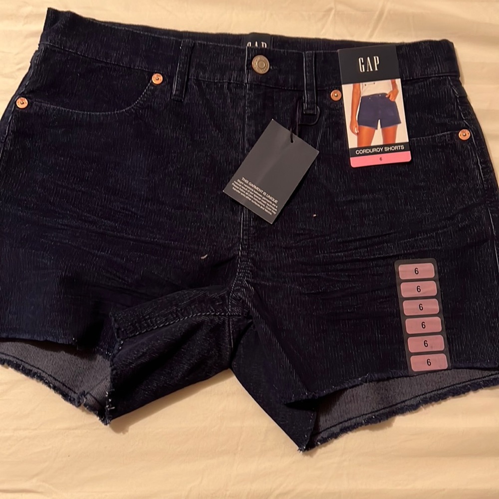 Gap brand corduroy shorts brand new with tags size 6 navy blue